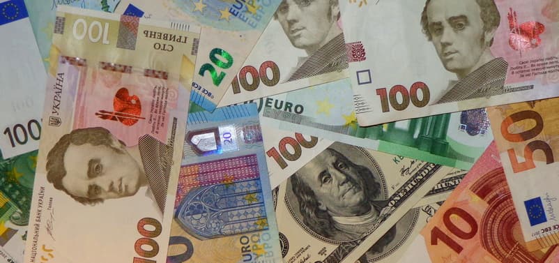 Як НБУ встановлює офіційний курс гривні? Процедура та регламент торгів